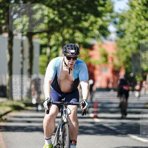 09.08.2026 - GEWOBA Citytriathlon Bremen Michael Burmester http://msf.ph/oto/9949855 09.08.2026 12:59:15 Radfahren 588, 656, 672, 693, 732, 1115 meine-sportfotos.de
