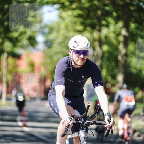 09.08.2026 - GEWOBA Citytriathlon Bremen Michael Burmester http://msf.ph/oto/9949930 09.08.2026 13:00:36 Radfahren 621, 633, 649, 700, 720, 870, 915, 933, 940, 989, 1010, 1104, 1123 meine-sportfotos.de