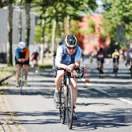 09.08.2026 - GEWOBA Citytriathlon Bremen Michael Burmester http://msf.ph/oto/9949931 09.08.2026 13:00:39 Radfahren 621, 633, 649, 700, 720, 870, 915, 933, 940, 989, 1104, 1123 meine-sportfotos.de