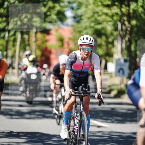 09.08.2026 - GEWOBA Citytriathlon Bremen Michael Burmester http://msf.ph/oto/9949933 09.08.2026 13:00:40 Radfahren 621, 633, 649, 700, 720, 870, 915, 933, 940, 989, 1104, 1123 meine-sportfotos.de
