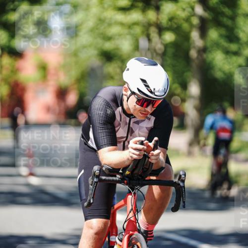 09.08.2026 - GEWOBA Citytriathlon Bremen Michael Burmester http://msf.ph/oto/9949995 09.08.2026 13:01:39 Radfahren 587, 631, 669, 690, 729, 746, 775, 831, 859, 862, 991, 1014, 1120 meine-sportfotos.de