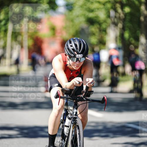09.08.2026 - GEWOBA Citytriathlon Bremen Michael Burmester http://msf.ph/oto/9950019 09.08.2026 13:01:52 Radfahren 587, 610, 729, 731, 746, 764, 813, 831, 889, 1120, 1125 meine-sportfotos.de