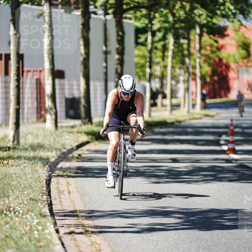 09.08.2026 - GEWOBA Citytriathlon Bremen Michael Burmester http://msf.ph/oto/9950042 09.08.2026 13:02:13 Radfahren 546, 629, 887, 890, 957 meine-sportfotos.de