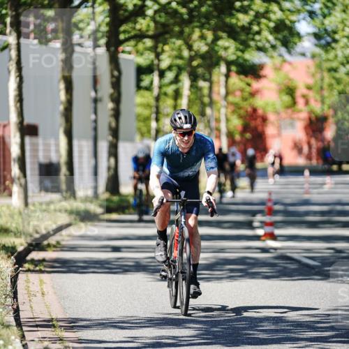 09.08.2026 - GEWOBA Citytriathlon Bremen Michael Burmester http://msf.ph/oto/9950046 09.08.2026 13:02:22 Radfahren 629, 632, 676, 723, 890, 966, 1011 meine-sportfotos.de