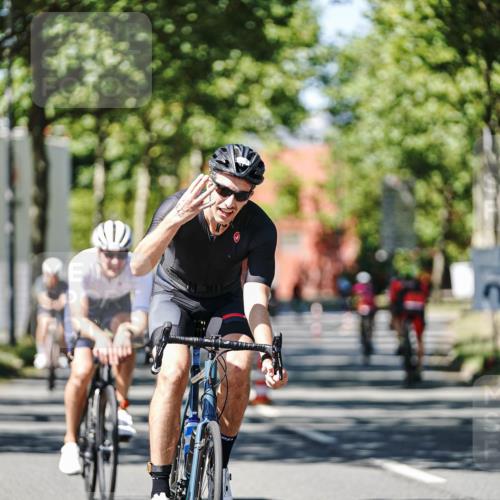 09.08.2026 - GEWOBA Citytriathlon Bremen Michael Burmester http://msf.ph/oto/9950055 09.08.2026 13:02:27 Radfahren 614, 632, 676, 723, 791, 873, 966, 1007, 1011 meine-sportfotos.de