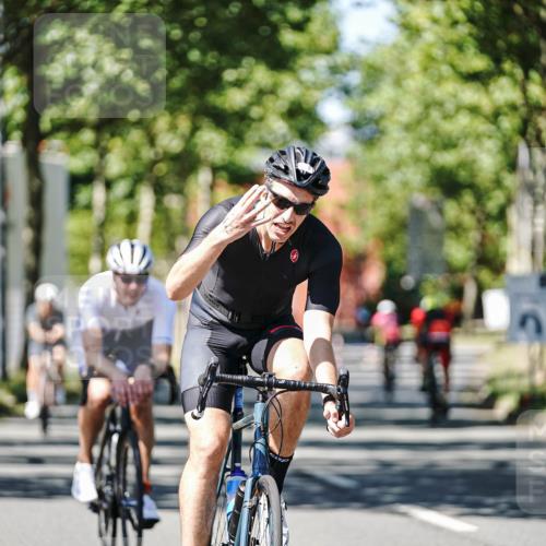 09.08.2026 - GEWOBA Citytriathlon Bremen Michael Burmester http://msf.ph/oto/9950056 09.08.2026 13:02:28 Radfahren 614, 632, 676, 723, 791, 873, 966, 1007, 1011, 1020 meine-sportfotos.de