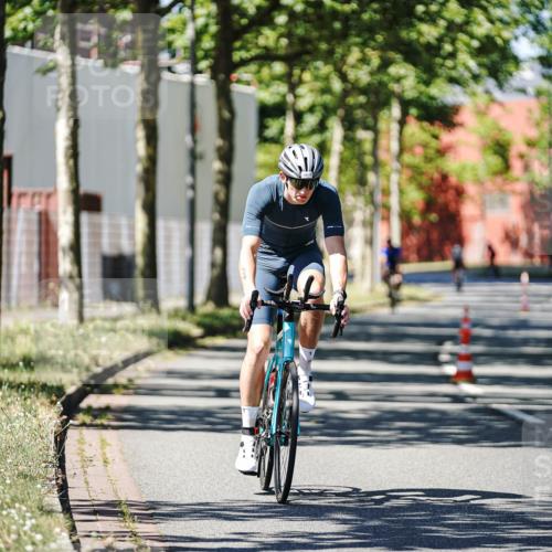 09.08.2026 - GEWOBA Citytriathlon Bremen Michael Burmester http://msf.ph/oto/9950092 09.08.2026 13:02:48 Radfahren 549, 597, 607, 654, 681, 691, 1020 meine-sportfotos.de