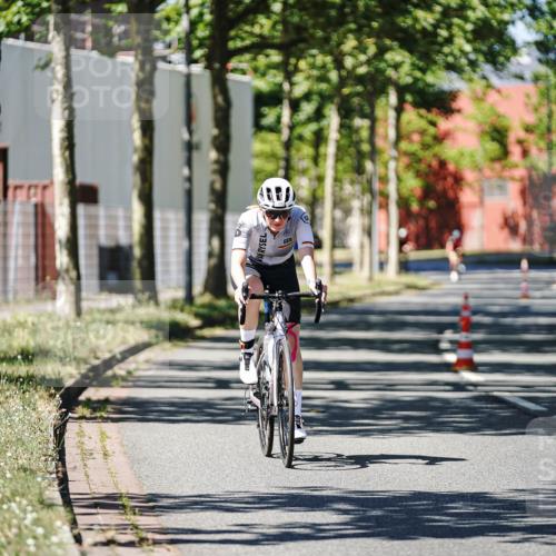 09.08.2026 - GEWOBA Citytriathlon Bremen Michael Burmester http://msf.ph/oto/9950104 09.08.2026 13:03:00 Radfahren 549, 597, 681, 898, 1105 meine-sportfotos.de