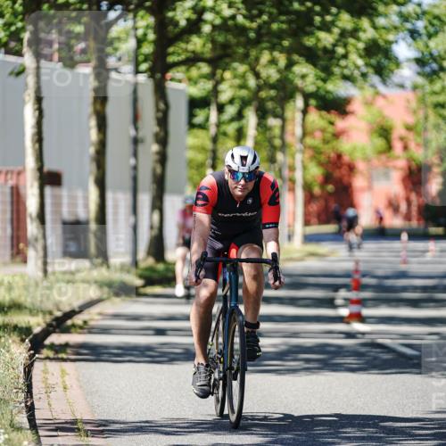 09.08.2026 - GEWOBA Citytriathlon Bremen Michael Burmester http://msf.ph/oto/9950110 09.08.2026 13:03:13 Radfahren 768, 779, 898, 985, 1102 meine-sportfotos.de