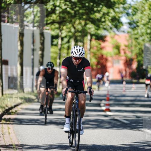 09.08.2026 - GEWOBA Citytriathlon Bremen Michael Burmester http://msf.ph/oto/9950143 09.08.2026 13:03:44 Radfahren 575, 591, 616, 646, 698, 721, 769, 793, 835, 891, 974, 1106, 1122, 1157 meine-sportfotos.de