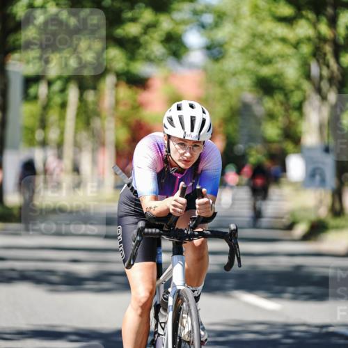 09.08.2026 - GEWOBA Citytriathlon Bremen Michael Burmester http://msf.ph/oto/9950153 09.08.2026 13:03:54 Radfahren 646, 698, 721, 769, 828, 842, 891, 974, 996, 1108, 1122, 1157 meine-sportfotos.de