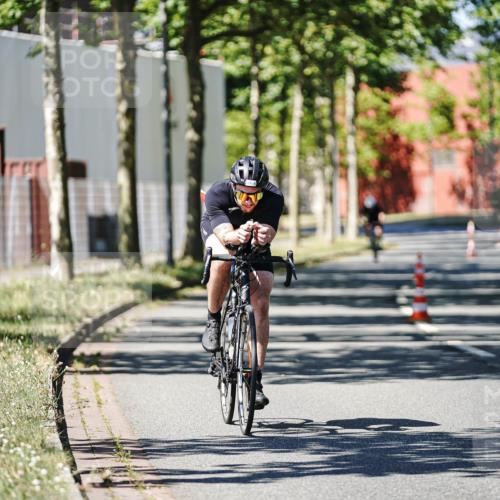 09.08.2026 - GEWOBA Citytriathlon Bremen Michael Burmester http://msf.ph/oto/9950236 09.08.2026 13:05:28 Radfahren 583, 613, 642, 830 meine-sportfotos.de