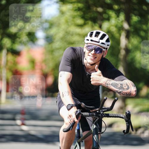 09.08.2026 - GEWOBA Citytriathlon Bremen Michael Burmester http://msf.ph/oto/9950276 09.08.2026 13:06:13 Radfahren 540, 547, 619, 645, 765, 969 meine-sportfotos.de