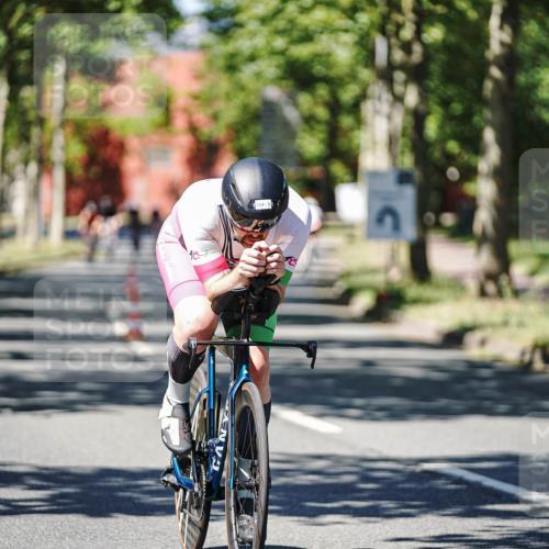 09.08.2026 - GEWOBA Citytriathlon Bremen Michael Burmester http://msf.ph/oto/9950314 09.08.2026 13:07:01 Radfahren 563, 592, 719, 784, 924, 983, 1008 meine-sportfotos.de