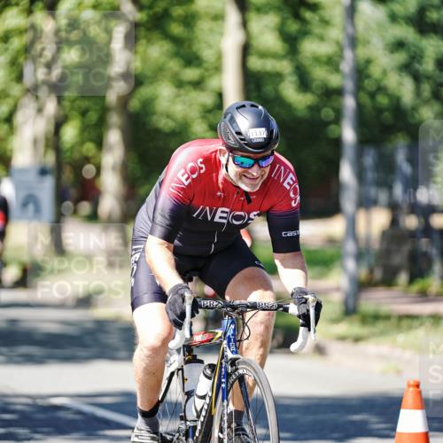 09.08.2026 - GEWOBA Citytriathlon Bremen Michael Burmester http://msf.ph/oto/9950367 09.08.2026 13:08:28 Radfahren 730, 820, 879, 904, 979, 1016, 1137 meine-sportfotos.de