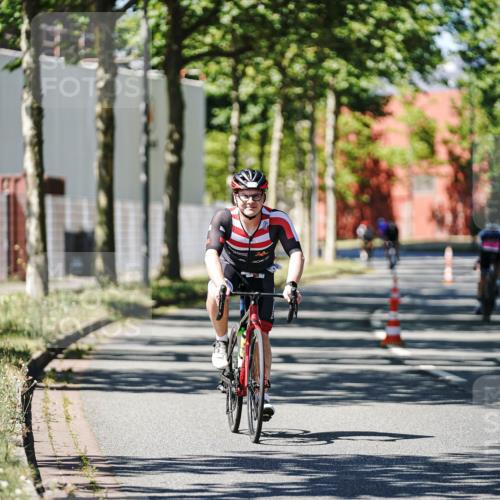 09.08.2026 - GEWOBA Citytriathlon Bremen Michael Burmester http://msf.ph/oto/9950392 09.08.2026 13:09:06 Radfahren 589, 899, 1133, 1143 meine-sportfotos.de