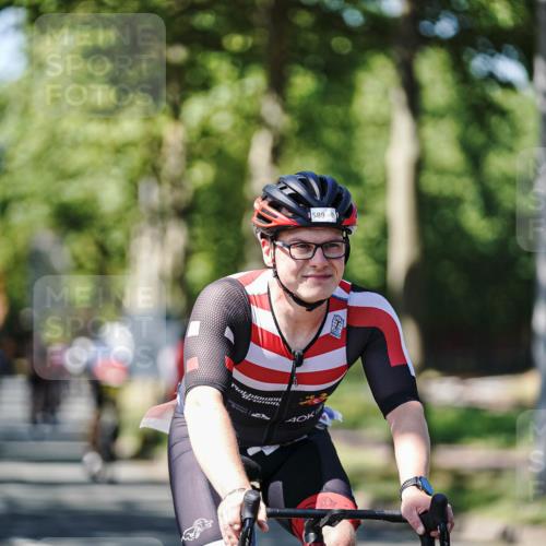09.08.2026 - GEWOBA Citytriathlon Bremen Michael Burmester http://msf.ph/oto/9950394 09.08.2026 13:09:07 Radfahren 589, 724, 795, 899, 1133, 1143 meine-sportfotos.de