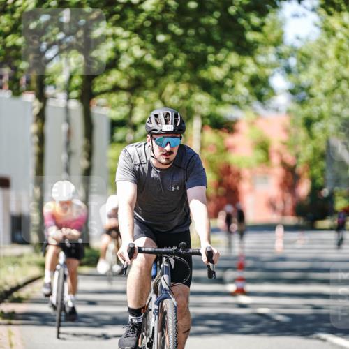09.08.2026 - GEWOBA Citytriathlon Bremen Michael Burmester http://msf.ph/oto/9950436 09.08.2026 13:09:48 Radfahren 739, 822, 877, 880, 914, 947, 963, 1009, 1013, 1129, 1141 meine-sportfotos.de