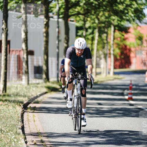 09.08.2026 - GEWOBA Citytriathlon Bremen Michael Burmester http://msf.ph/oto/9950458 09.08.2026 13:10:07 Radfahren 545, 739, 778, 799, 807, 880, 1130 meine-sportfotos.de