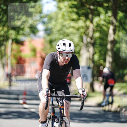 09.08.2026 - GEWOBA Citytriathlon Bremen Michael Burmester http://msf.ph/oto/9950474 09.08.2026 13:10:45 Radfahren 598, 716, 717, 750, 823, 967 meine-sportfotos.de