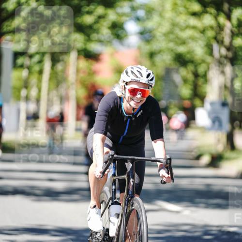 09.08.2026 - GEWOBA Citytriathlon Bremen Michael Burmester http://msf.ph/oto/9950485 09.08.2026 13:10:59 Radfahren 598, 600, 615, 749, 750, 794, 884, 964, 993 meine-sportfotos.de