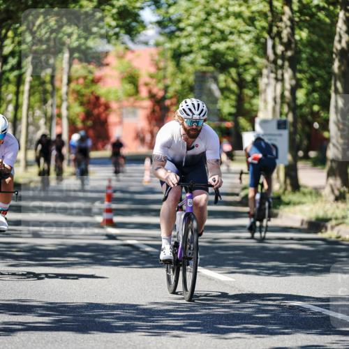 09.08.2026 - GEWOBA Citytriathlon Bremen Michael Burmester http://msf.ph/oto/9950495 09.08.2026 13:11:10 Radfahren 555, 596, 600, 615, 639, 679, 728, 749, 792, 814, 884, 964 meine-sportfotos.de