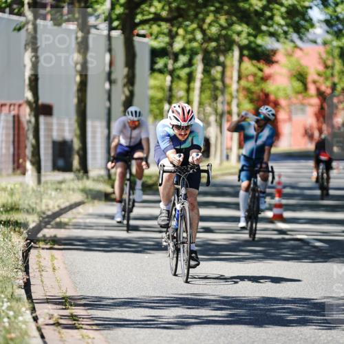09.08.2026 - GEWOBA Citytriathlon Bremen Michael Burmester http://msf.ph/oto/9950522 09.08.2026 13:11:34 Radfahren 582, 606, 611, 655, 790, 869, 901 meine-sportfotos.de