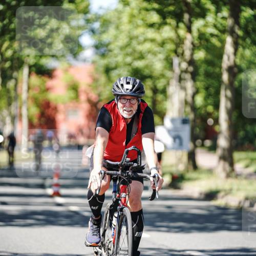 09.08.2026 - GEWOBA Citytriathlon Bremen Michael Burmester http://msf.ph/oto/9950539 09.08.2026 13:11:50 Radfahren 609, 726, 855, 867, 990, 1119 meine-sportfotos.de