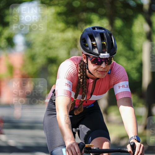 09.08.2026 - GEWOBA Citytriathlon Bremen Michael Burmester http://msf.ph/oto/9950634 09.08.2026 13:13:55 Radfahren 763, 840, 897, 938, 970, 1012, 1156 meine-sportfotos.de