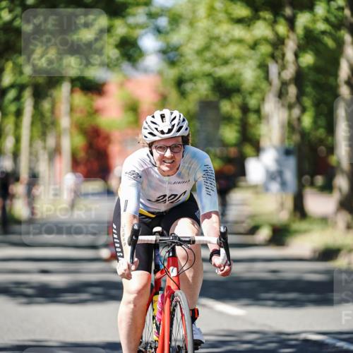 09.08.2026 - GEWOBA Citytriathlon Bremen Michael Burmester http://msf.ph/oto/9950666 09.08.2026 13:15:01 Radfahren 565, 574, 653, 948, 1017 meine-sportfotos.de