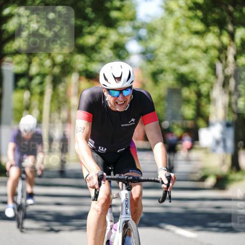 09.08.2026 - GEWOBA Citytriathlon Bremen Michael Burmester http://msf.ph/oto/9950704 09.08.2026 13:15:46 Radfahren 637, 809, 844, 888, 954 meine-sportfotos.de