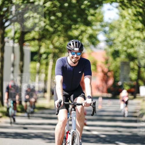 09.08.2026 - GEWOBA Citytriathlon Bremen Michael Burmester http://msf.ph/oto/9950774 09.08.2026 13:17:53 Radfahren 625, 796, 876, 968, 1003, 1154 meine-sportfotos.de