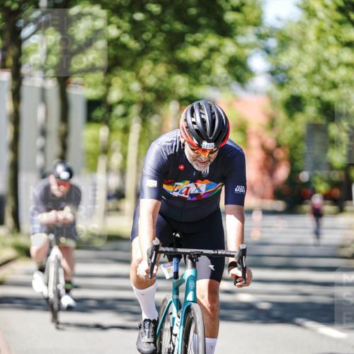 09.08.2026 - GEWOBA Citytriathlon Bremen Michael Burmester http://msf.ph/oto/9950777 09.08.2026 13:17:55 Radfahren 625, 796, 876, 953, 968, 1154 meine-sportfotos.de