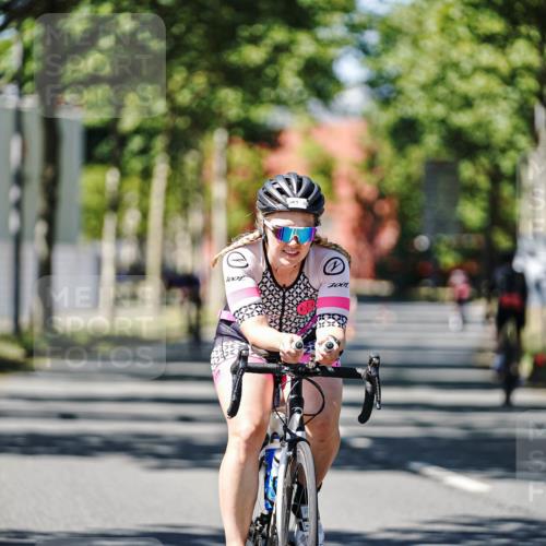 09.08.2026 - GEWOBA Citytriathlon Bremen Michael Burmester http://msf.ph/oto/9950780 09.08.2026 13:17:57 Radfahren 625, 796, 876, 953, 968, 1154 meine-sportfotos.de