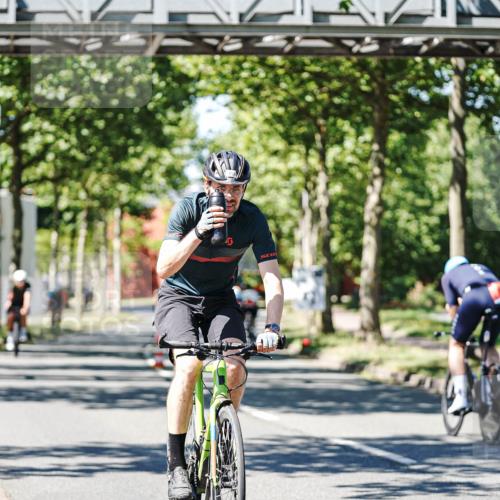 09.08.2026 - GEWOBA Citytriathlon Bremen Michael Burmester http://msf.ph/oto/9950800 09.08.2026 13:18:47 Radfahren 800, 956, 1104, 1115, 1159 meine-sportfotos.de