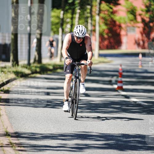 09.08.2026 - GEWOBA Citytriathlon Bremen Michael Burmester http://msf.ph/oto/9950884 09.08.2026 13:21:19 Radfahren 546, 782, 887 meine-sportfotos.de