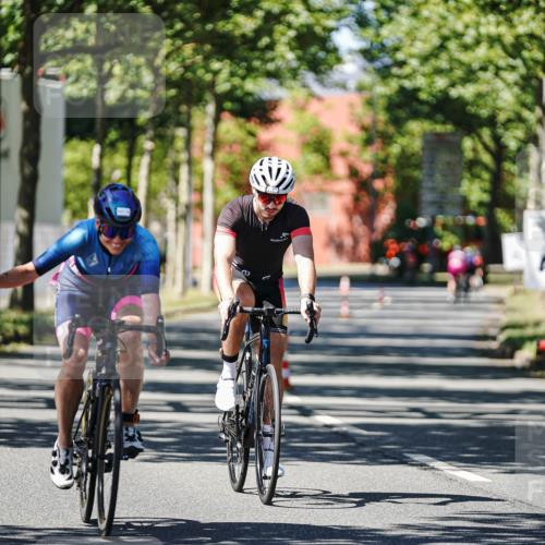 09.08.2026 - GEWOBA Citytriathlon Bremen Michael Burmester http://msf.ph/oto/9950921 09.08.2026 13:23:24 Radfahren 941, 966, 997, 1105, 1122 meine-sportfotos.de