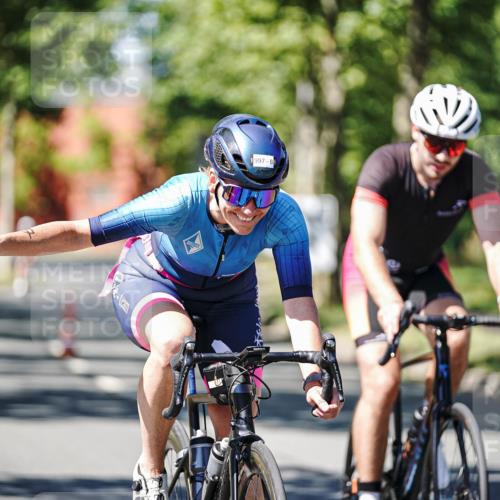 09.08.2026 - GEWOBA Citytriathlon Bremen Michael Burmester http://msf.ph/oto/9950923 09.08.2026 13:23:25 Radfahren 941, 966, 997, 1105, 1122 meine-sportfotos.de