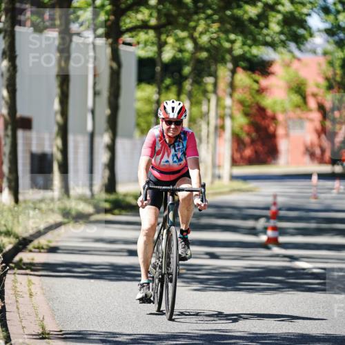 09.08.2026 - GEWOBA Citytriathlon Bremen Michael Burmester http://msf.ph/oto/9950987 09.08.2026 13:29:36 Radfahren 799, 999 meine-sportfotos.de