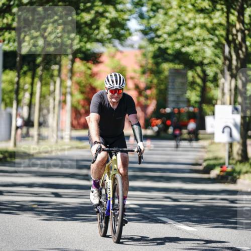 09.08.2026 - GEWOBA Citytriathlon Bremen Michael Burmester http://msf.ph/oto/9950991 09.08.2026 13:29:40 Radfahren 799, 999 meine-sportfotos.de