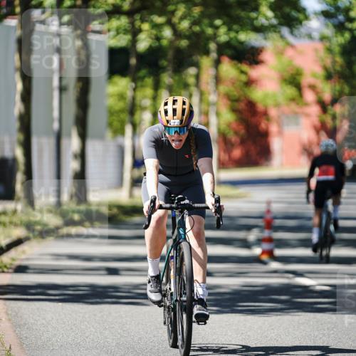09.08.2026 - GEWOBA Citytriathlon Bremen Michael Burmester http://msf.ph/oto/9951057 09.08.2026 13:33:54 Radfahren 909 meine-sportfotos.de