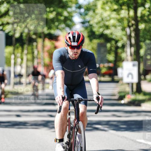 09.08.2026 - GEWOBA Citytriathlon Bremen Michael Burmester http://msf.ph/oto/9951139 09.08.2026 14:09:14 Radfahren 32, 140, 170, 181, 185, 187 meine-sportfotos.de