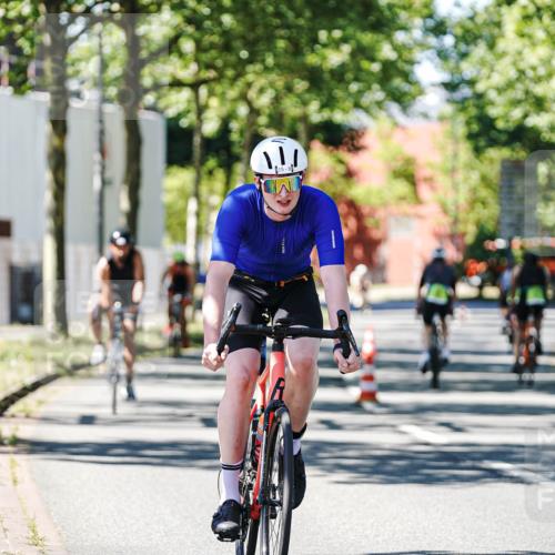 09.08.2026 - GEWOBA Citytriathlon Bremen Michael Burmester http://msf.ph/oto/9951150 09.08.2026 14:09:23 Radfahren 15, 29, 77, 78, 140, 141, 168, 170, 181, 185, 187, 189 meine-sportfotos.de
