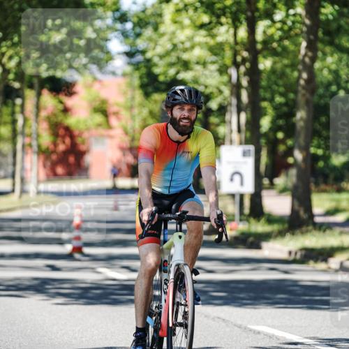 09.08.2026 - GEWOBA Citytriathlon Bremen Michael Burmester http://msf.ph/oto/9951163 09.08.2026 14:09:29 Radfahren 15, 29, 77, 78, 141, 164, 168, 170, 178, 181, 185, 187, 189 meine-sportfotos.de