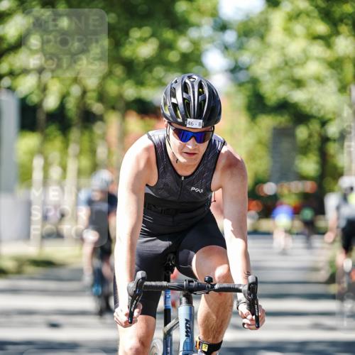 09.08.2026 - GEWOBA Citytriathlon Bremen Michael Burmester http://msf.ph/oto/9951176 09.08.2026 14:10:31 Radfahren 46, 71, 73, 81, 100, 123, 161, 162 meine-sportfotos.de