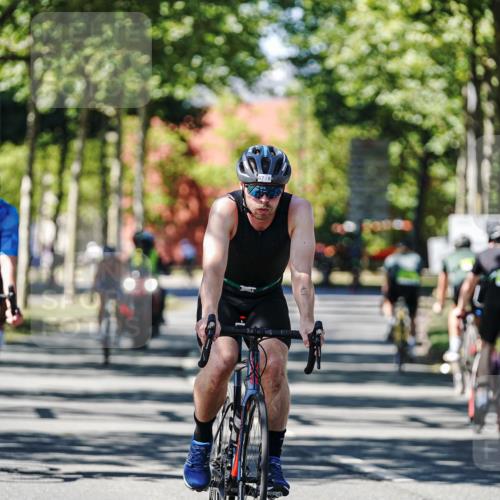 09.08.2026 - GEWOBA Citytriathlon Bremen Michael Burmester http://msf.ph/oto/9951190 09.08.2026 14:10:53 Radfahren 50, 72, 137, 331 meine-sportfotos.de