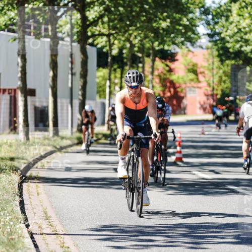 09.08.2026 - GEWOBA Citytriathlon Bremen Michael Burmester http://msf.ph/oto/9951284 09.08.2026 14:13:06 Radfahren 2, 21, 24, 38, 54, 82, 83, 279, 304 meine-sportfotos.de