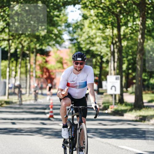09.08.2026 - GEWOBA Citytriathlon Bremen Michael Burmester http://msf.ph/oto/9951308 09.08.2026 14:13:35 Radfahren 12, 17, 36, 52, 74, 86, 98, 115, 152, 158, 179, 180, 200, 254, 346, 353 meine-sportfotos.de