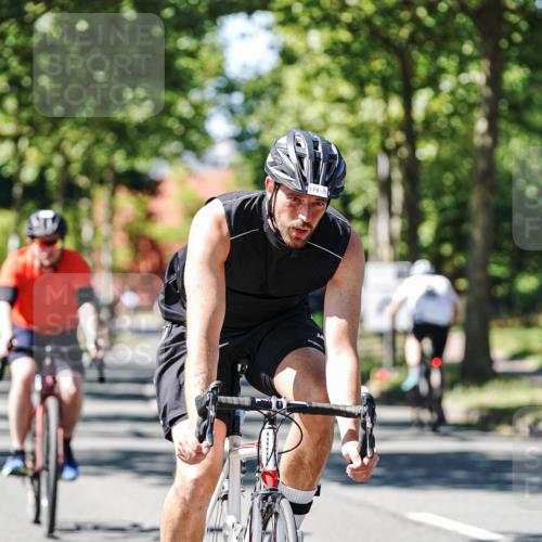 09.08.2026 - GEWOBA Citytriathlon Bremen Michael Burmester http://msf.ph/oto/9951317 09.08.2026 14:13:42 Radfahren 12, 17, 86, 95, 98, 115, 152, 158, 179, 180, 346 meine-sportfotos.de