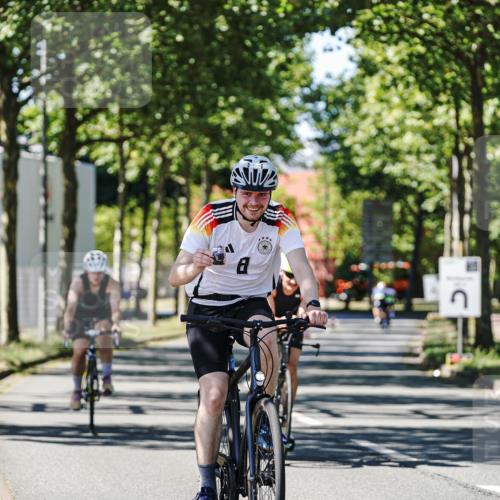 09.08.2026 - GEWOBA Citytriathlon Bremen Michael Burmester http://msf.ph/oto/9951354 09.08.2026 14:14:33 Radfahren 9, 19, 28, 53, 121, 265, 278, 401 meine-sportfotos.de